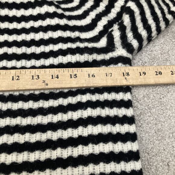Banana Republic Filpucci Italian Black/White Striped Wool Blend Sweater Size M - Picture 5 of 12